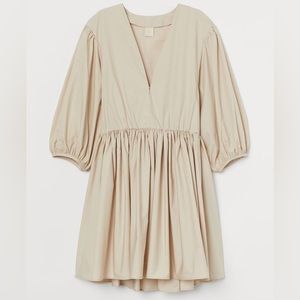 H&M V Neck Puff Sleeve Dress